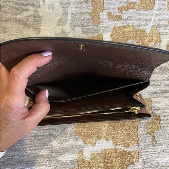 Louis Vuitton Damier Ebene Normandy Rose Ballerine Wallet on chain. - Picture 8 of 8